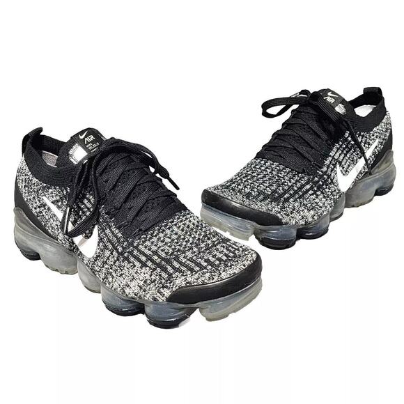 Nike Air VaporMax Flyknit 3 Swoosh Oreo W Black White Size 7 Womens AJ6910-001 - Picture 1 of 16